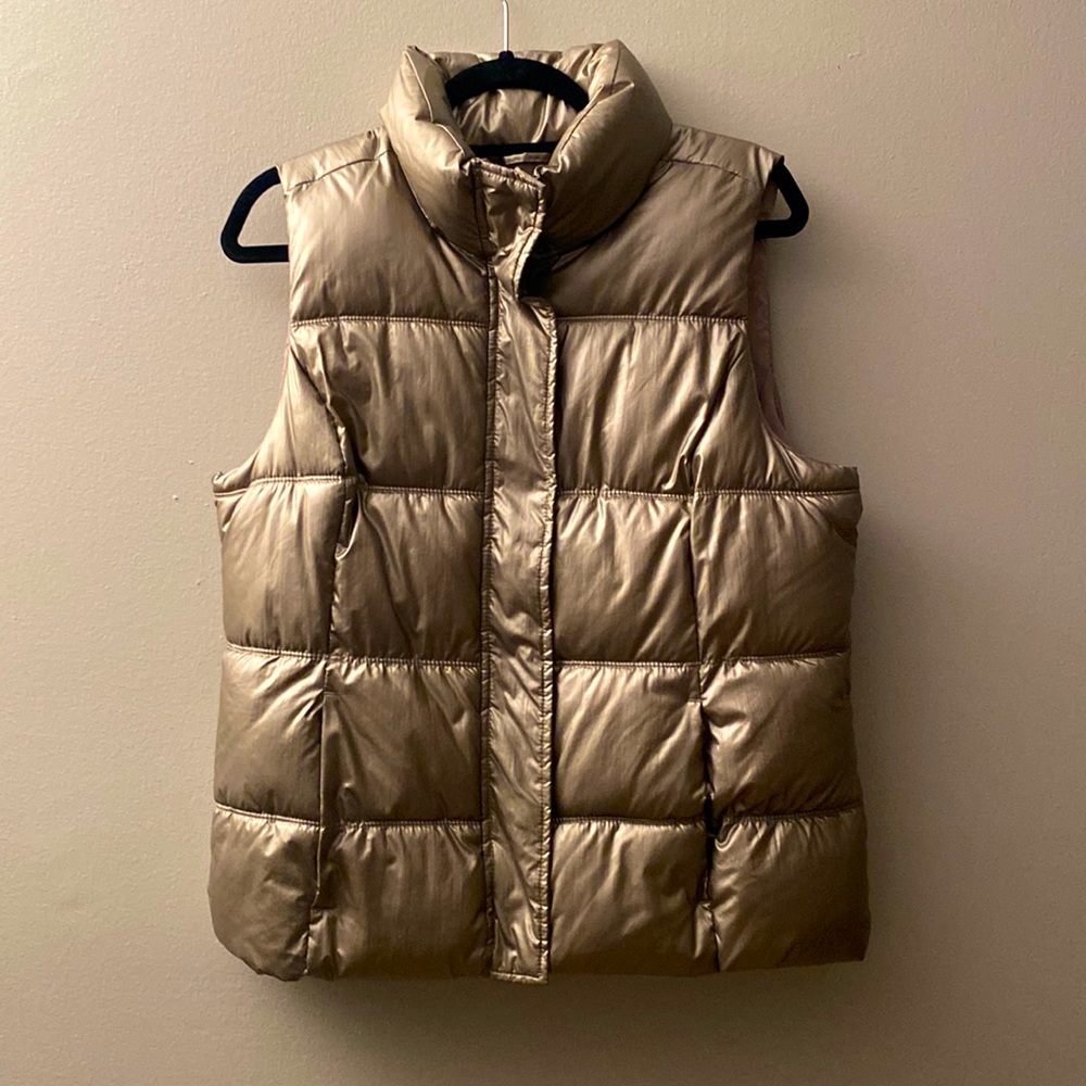 Women’s Puffer Vest